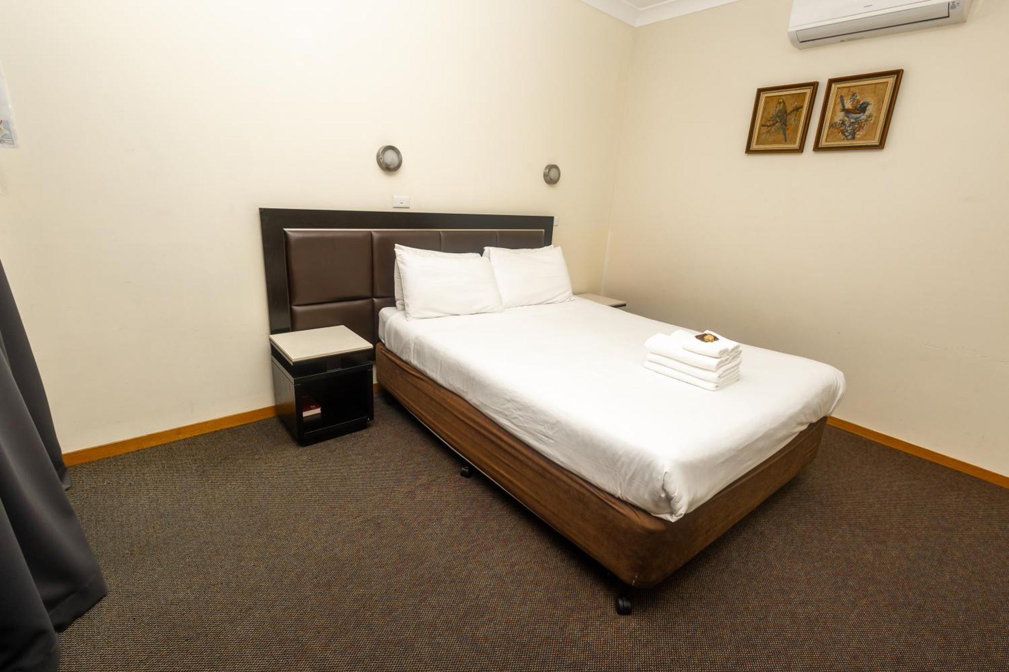 Gosford Inn Motel Extérieur photo