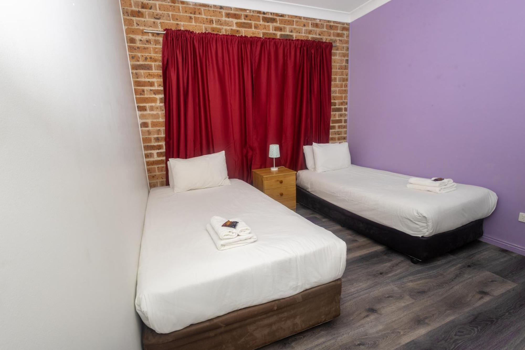 Gosford Inn Motel Extérieur photo