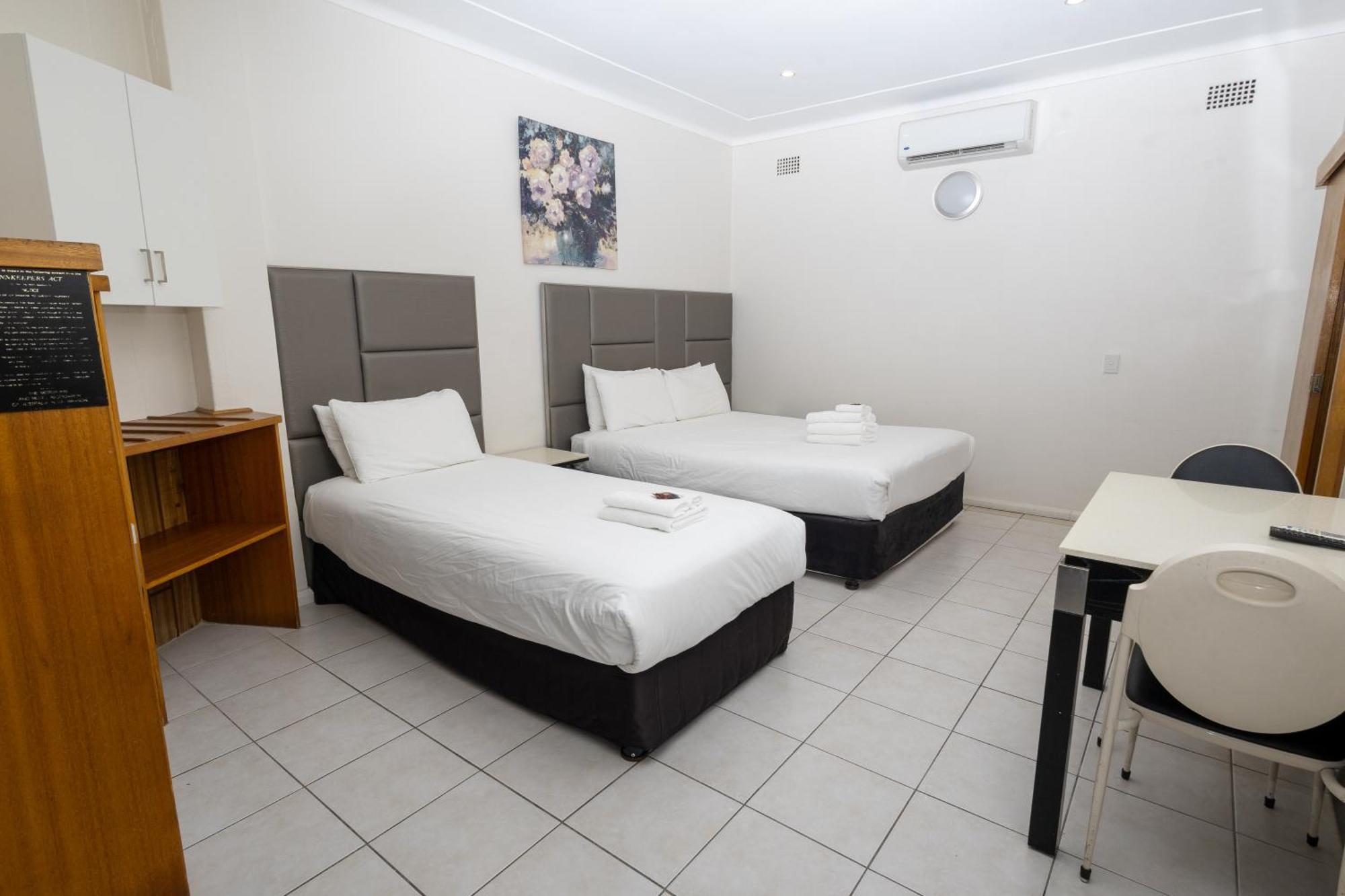 Gosford Inn Motel Extérieur photo