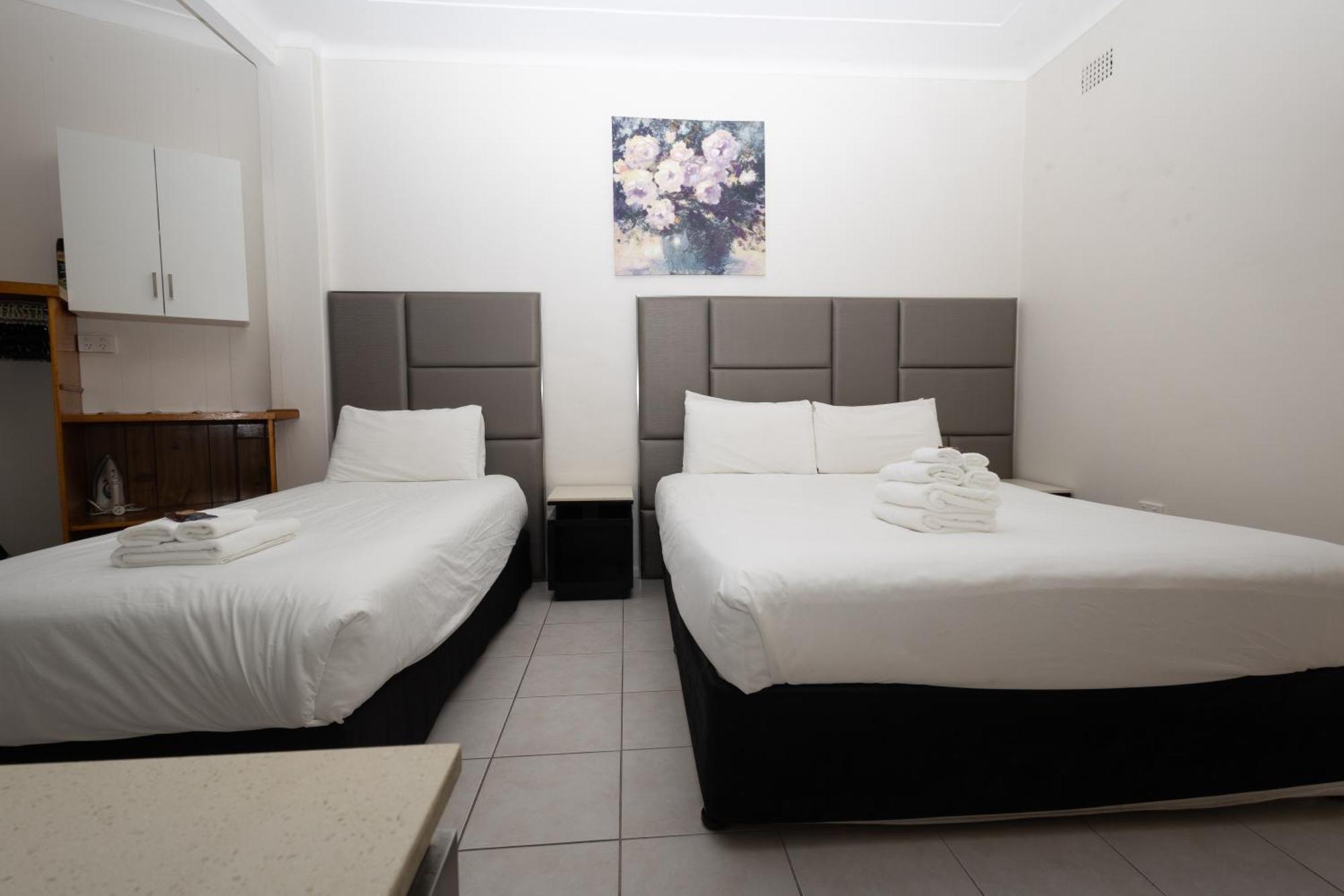 Gosford Inn Motel Extérieur photo
